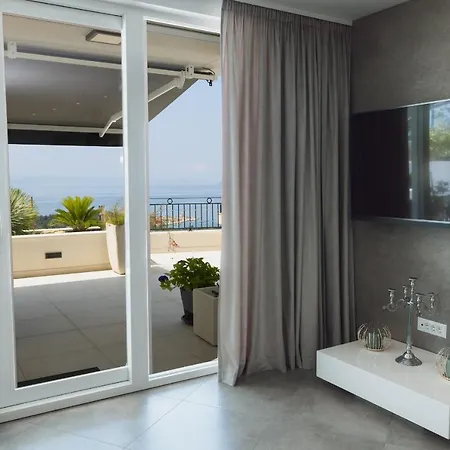 Apartment Smaragd - Lapis - Luxury With Shared Pool *